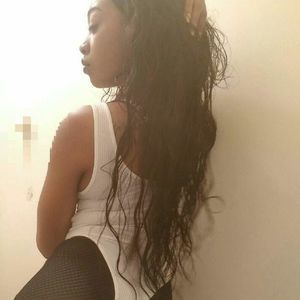 Meet your Posher, Justasia